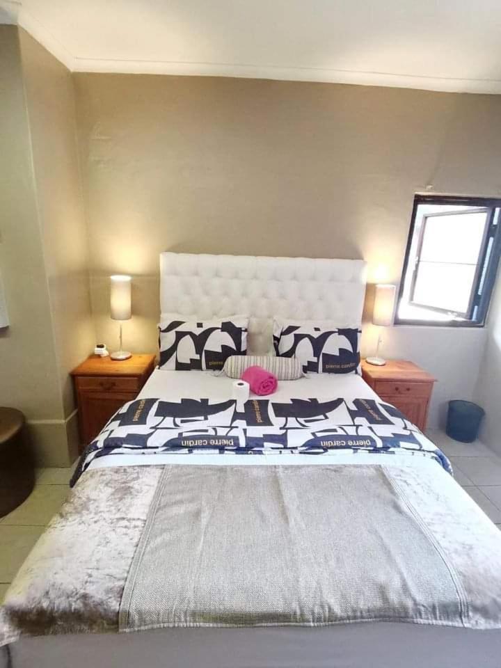 Neo & Ruks Bellville Guest house Cape Town